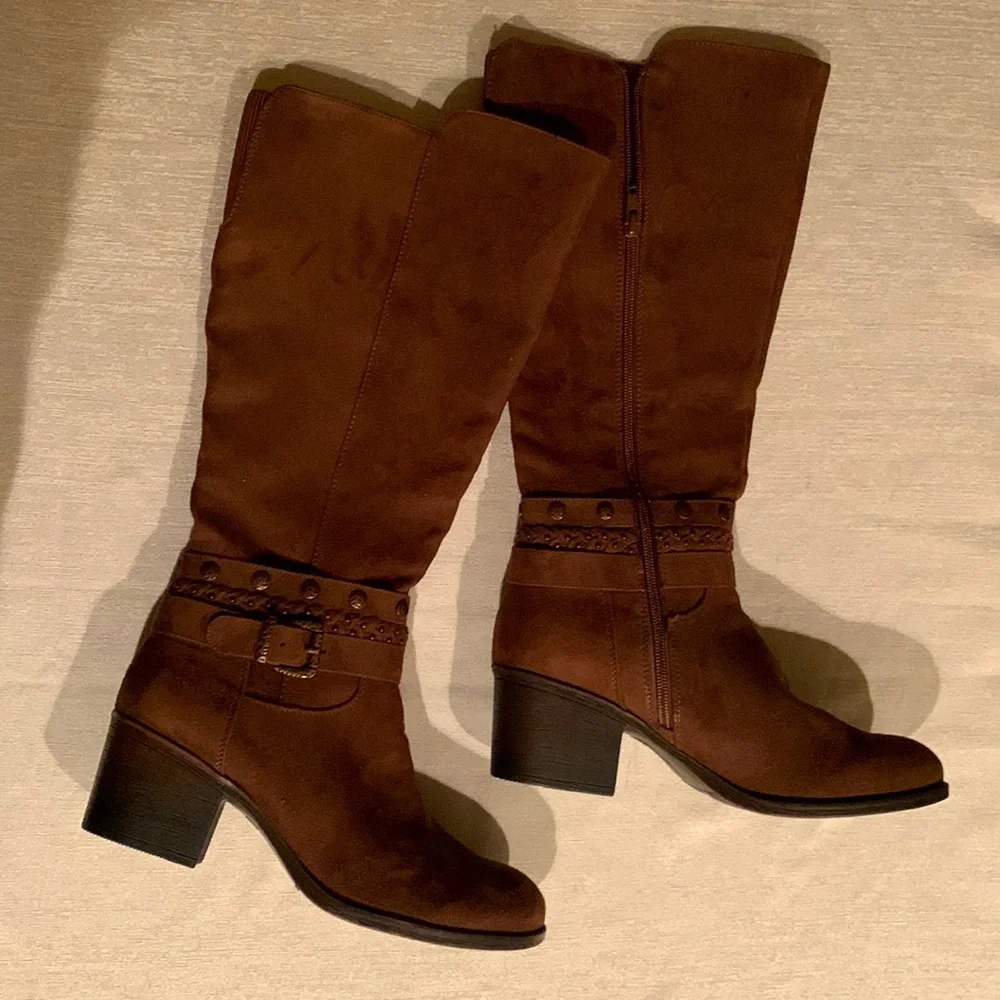 White Mountain Women’s Paulina Tall Knee High Brown Waxy Suedette Boots Size 9 - Picture 2 of 16